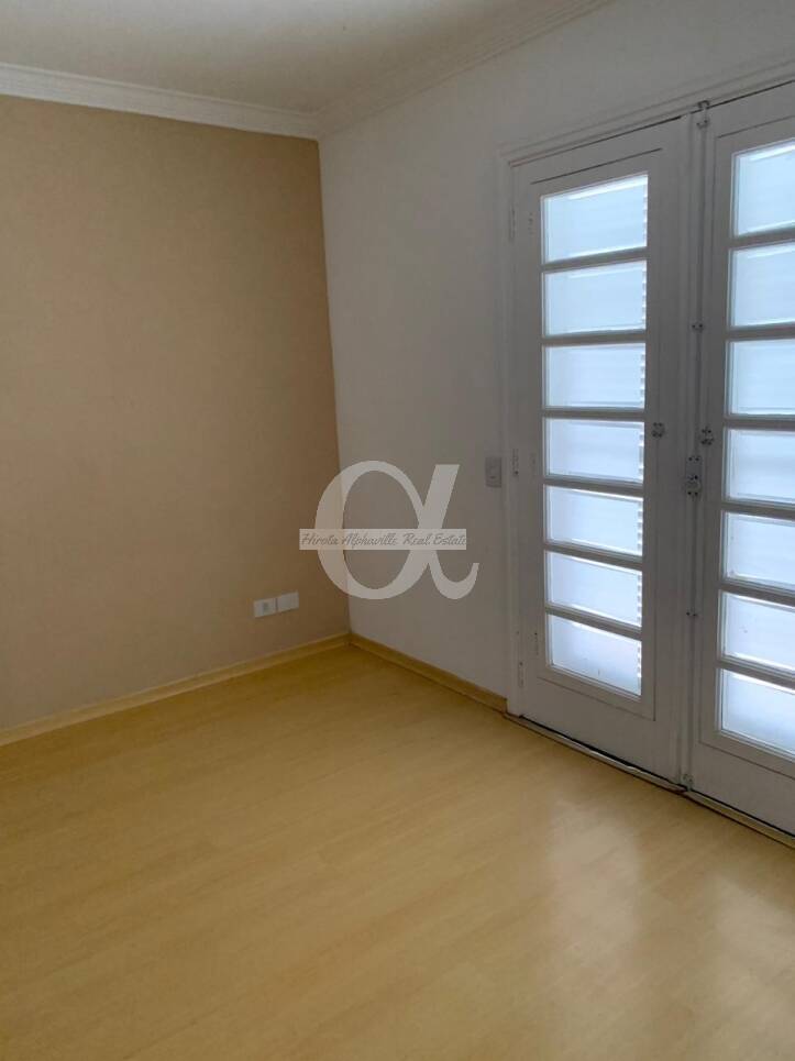 Casa para alugar com 3 quartos, 330m² - Foto 13