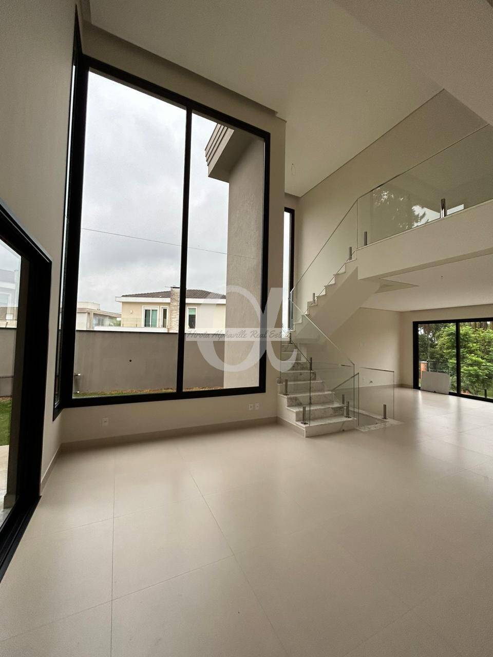 Casa à venda com 4 quartos, 365m² - Foto 6