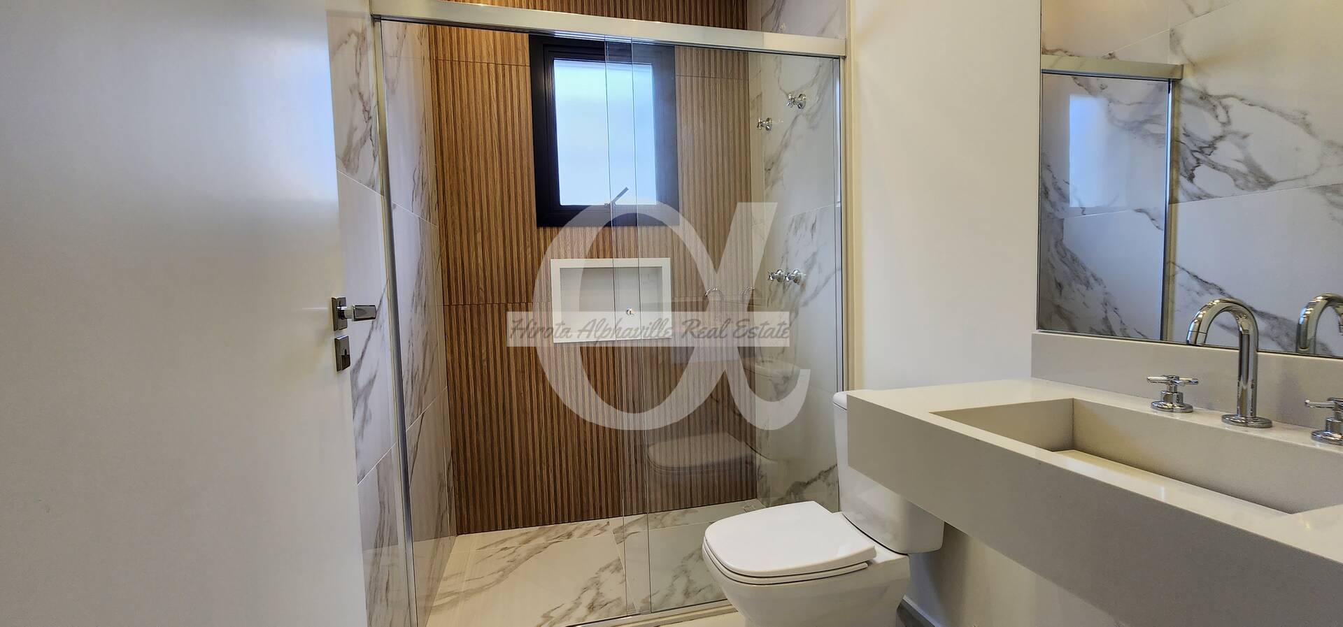 Casa à venda com 5 quartos, 302m² - Foto 28