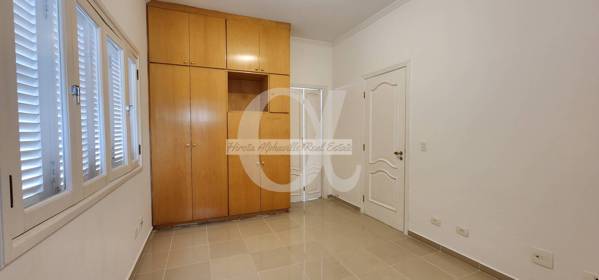 Casa para alugar com 5 quartos, 500m² - Foto 32