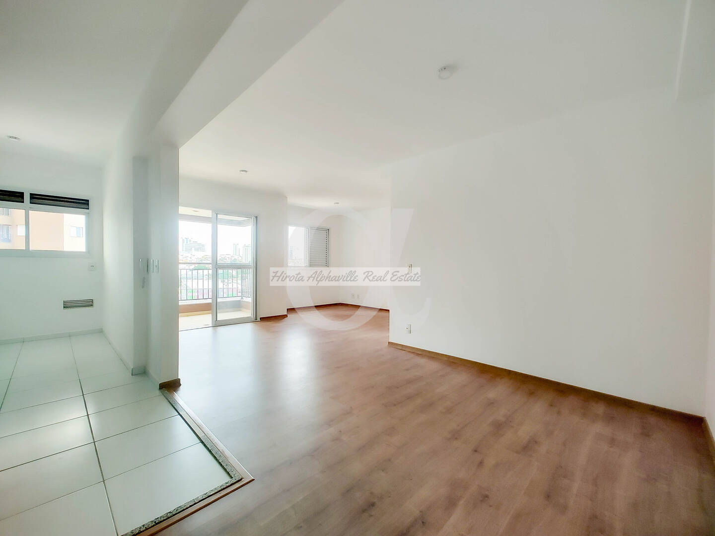 Apartamento para alugar com 3 quartos, 76m² - Foto 3