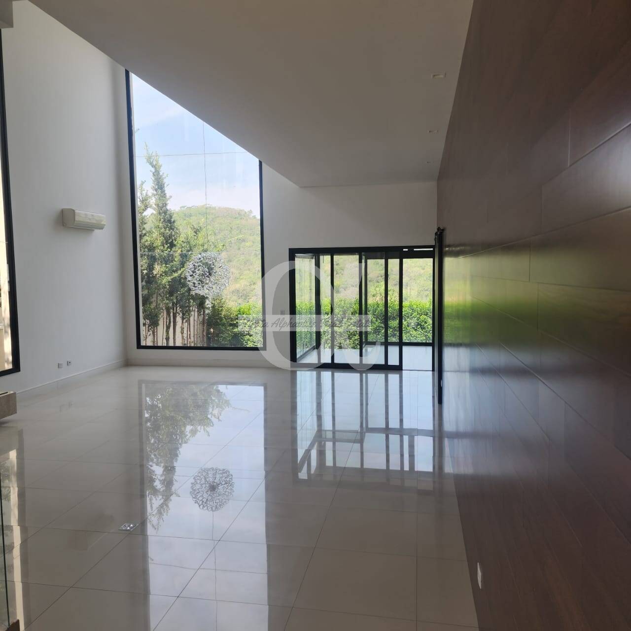 Casa à venda com 4 quartos, 440m² - Foto 4