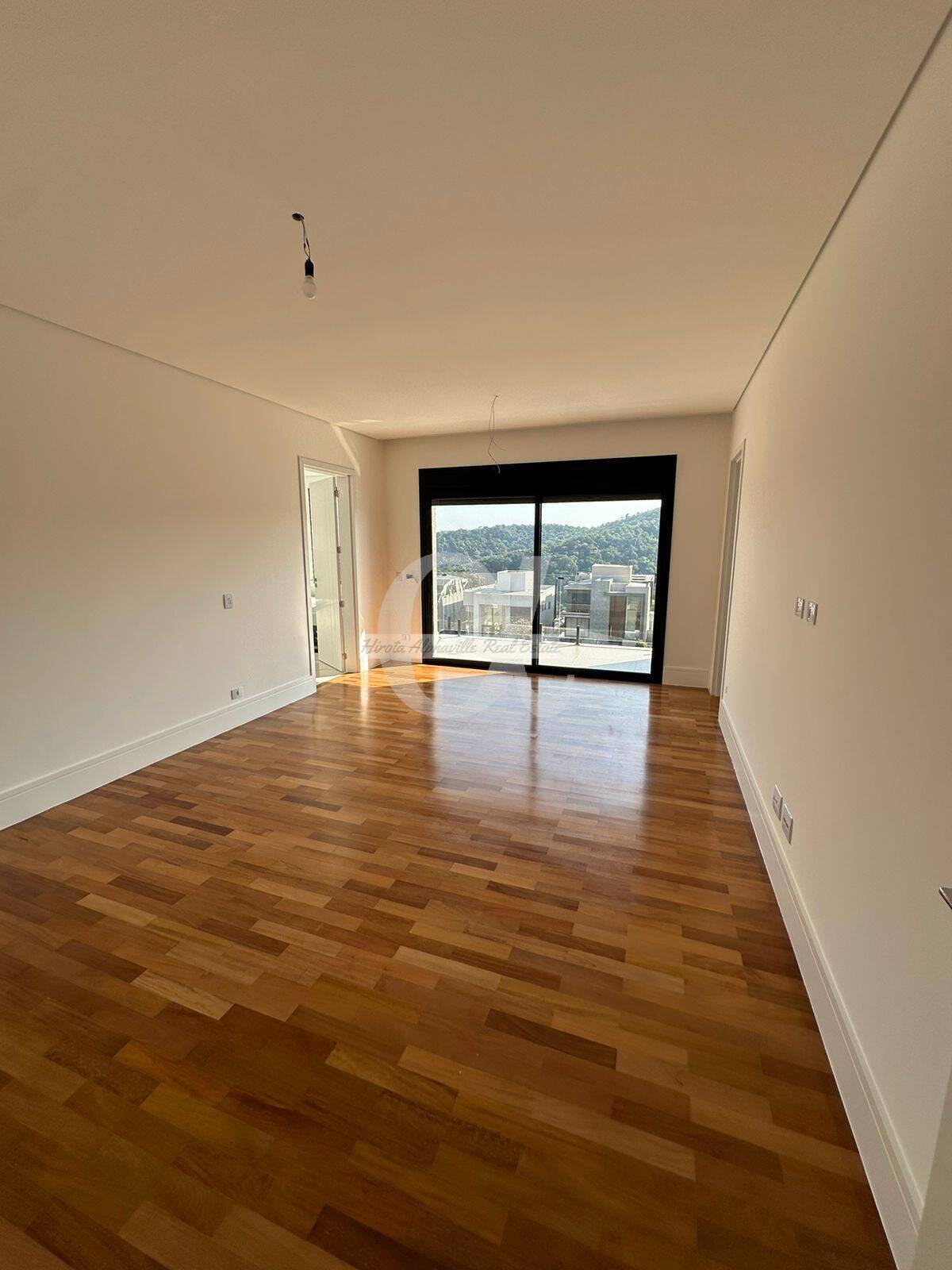 Casa à venda com 4 quartos, 439m² - Foto 9