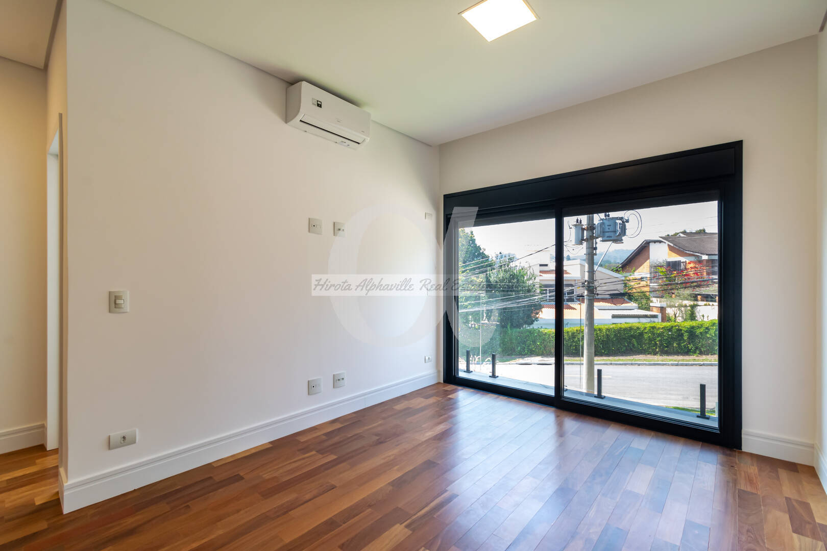 Casa à venda com 4 quartos, 640m² - Foto 50