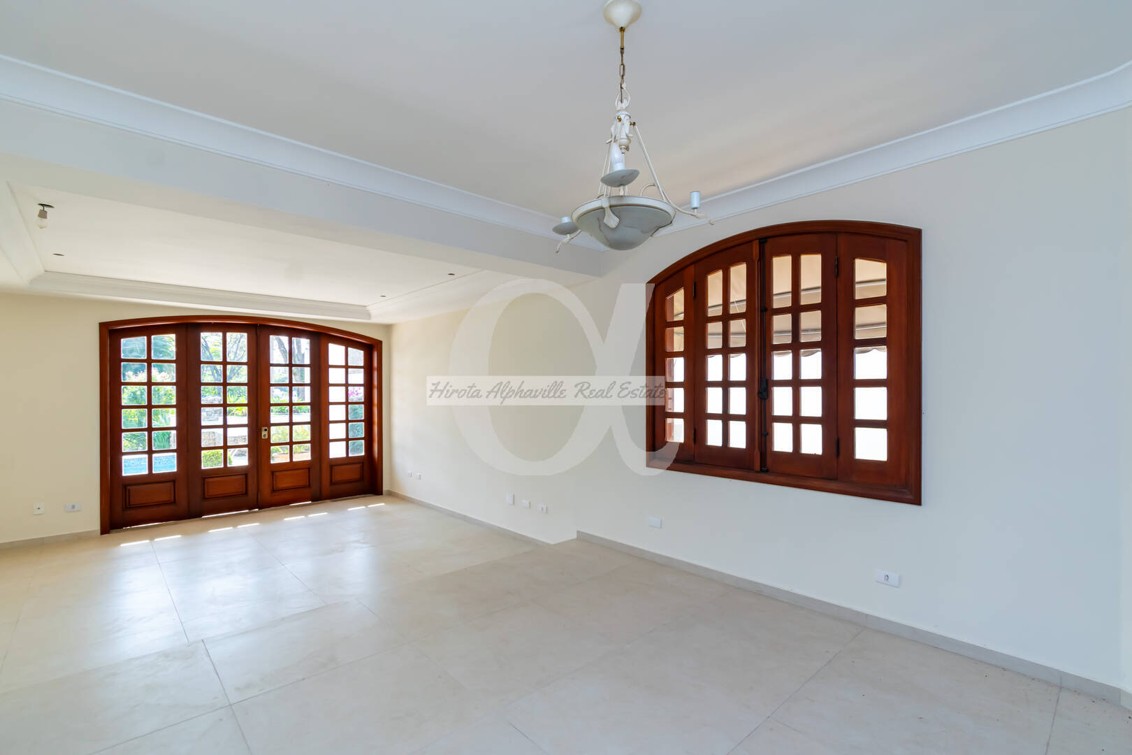 Casa à venda com 4 quartos, 620m² - Foto 12