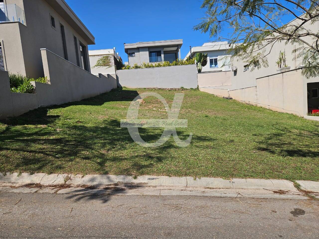 Terreno à venda, 420m² - Foto 1