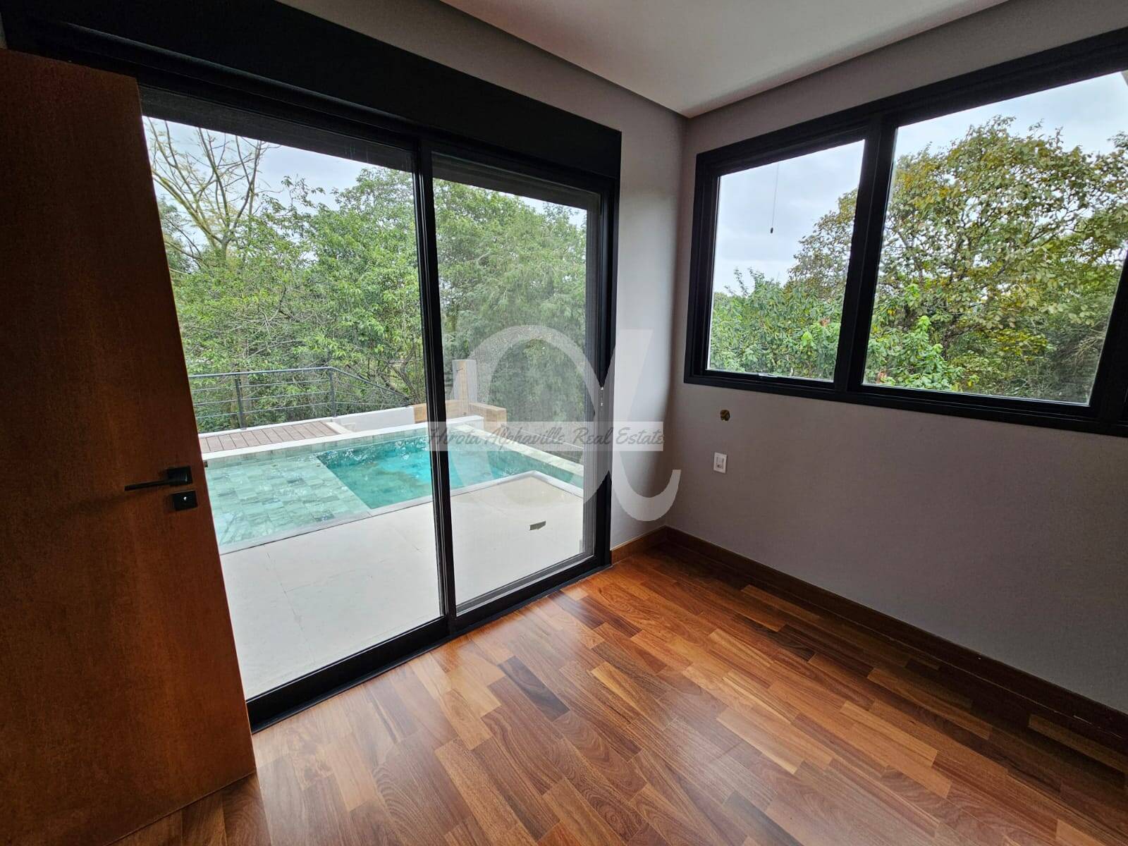 Casa à venda com 3 quartos, 320m² - Foto 20