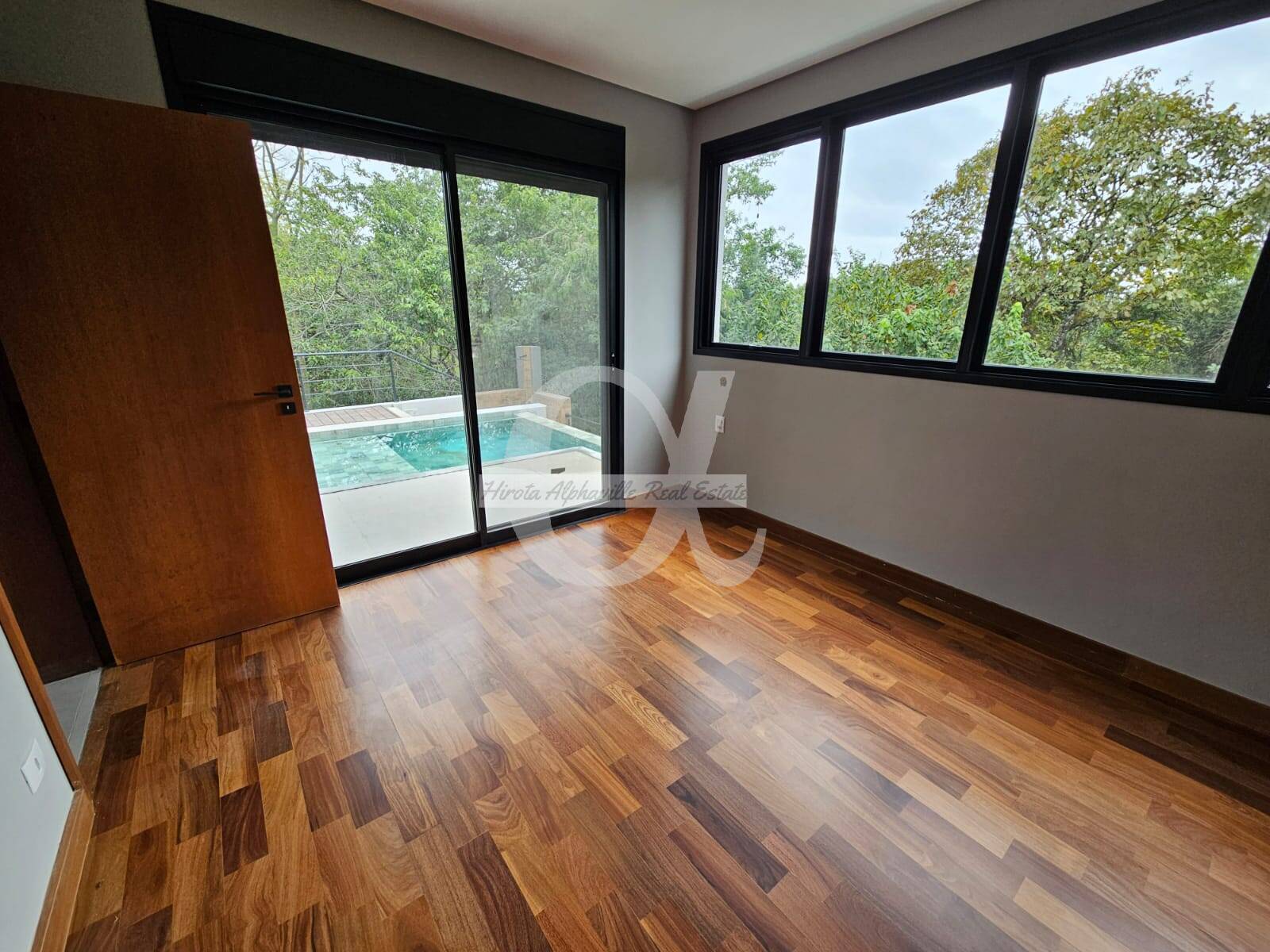 Casa à venda com 3 quartos, 320m² - Foto 24