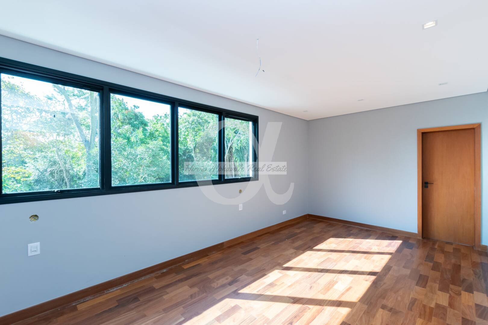 Casa à venda com 3 quartos, 320m² - Foto 32