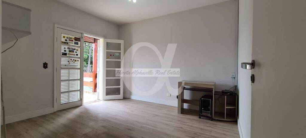 Casa à venda com 4 quartos, 291m² - Foto 15