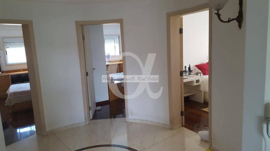 Casa à venda com 4 quartos, 560m² - Foto 18