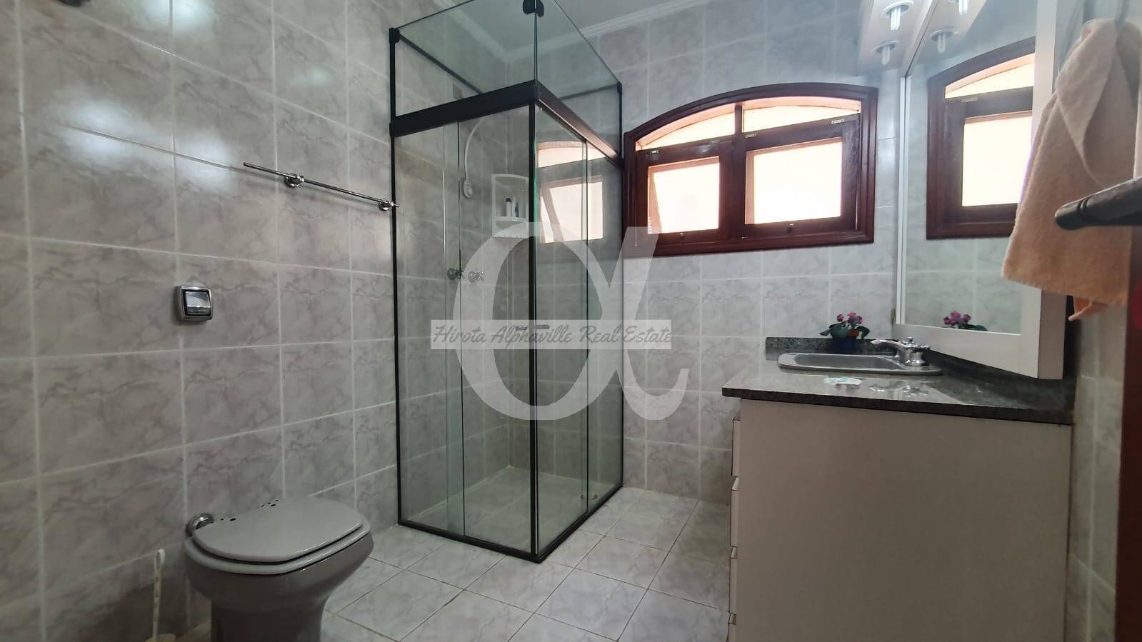 Casa à venda com 4 quartos, 300m² - Foto 17