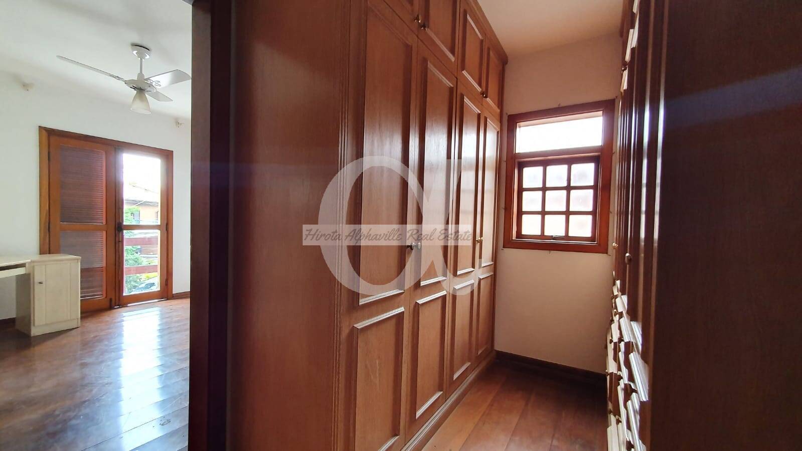 Casa à venda com 3 quartos, 300m² - Foto 15