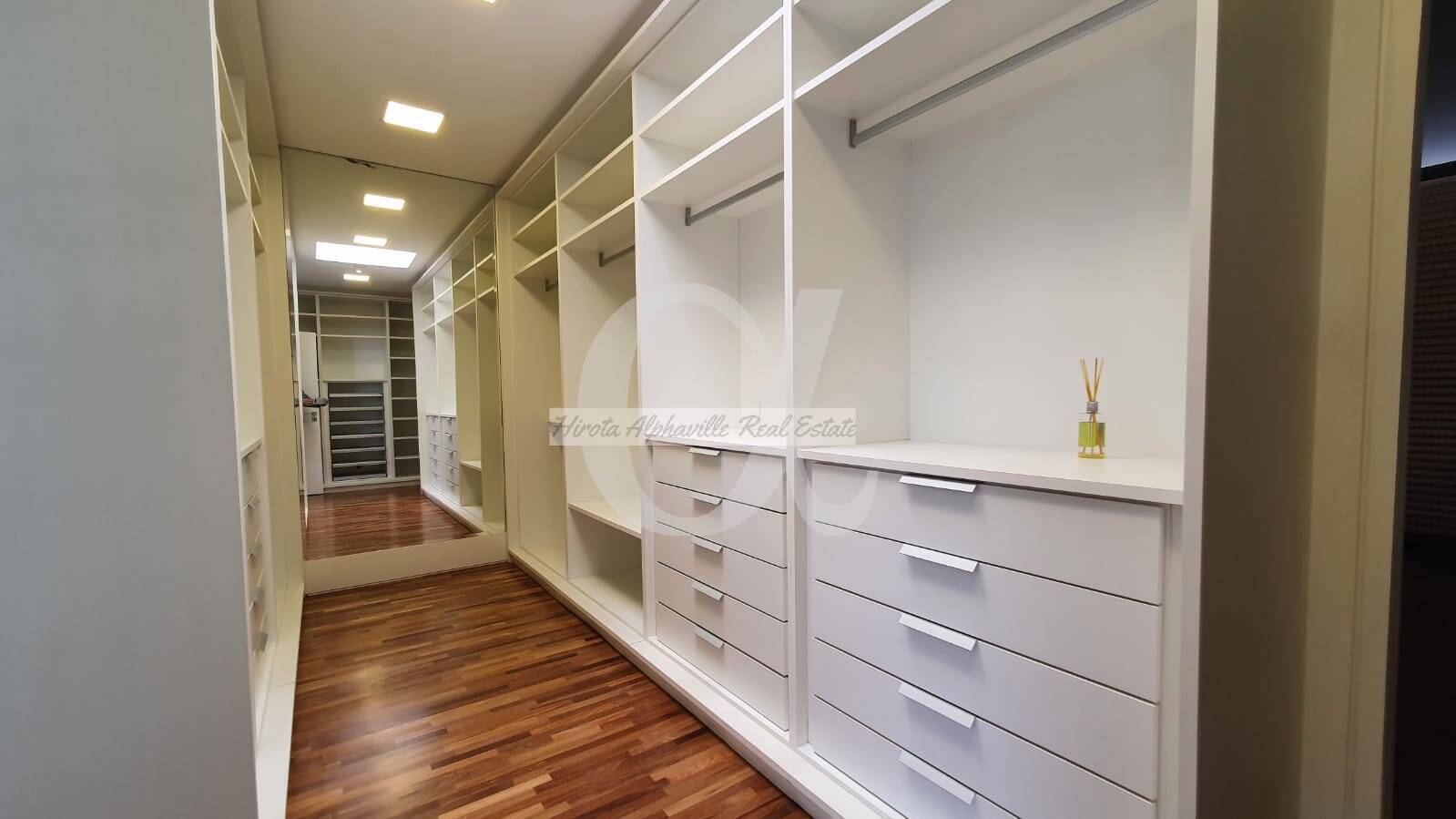 Casa à venda com 4 quartos, 730m² - Foto 37