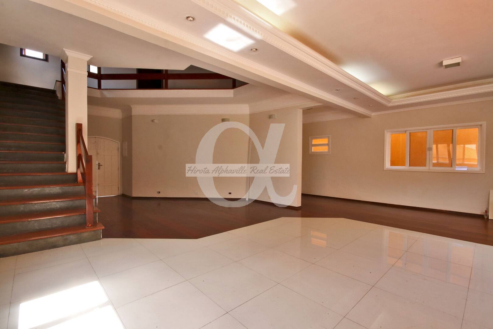 Casa à venda com 4 quartos, 395m² - Foto 5