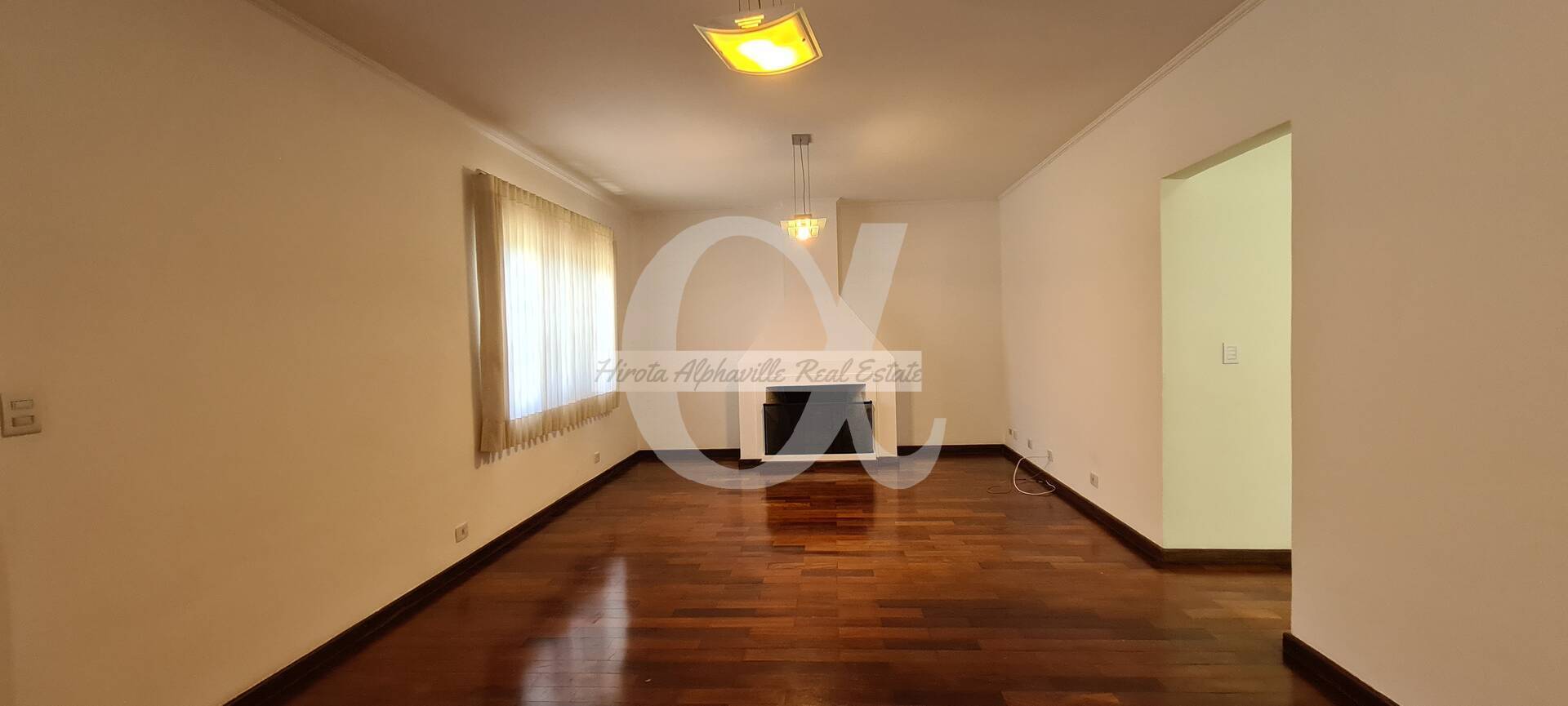 Casa para alugar com 2 quartos, 340m² - Foto 2