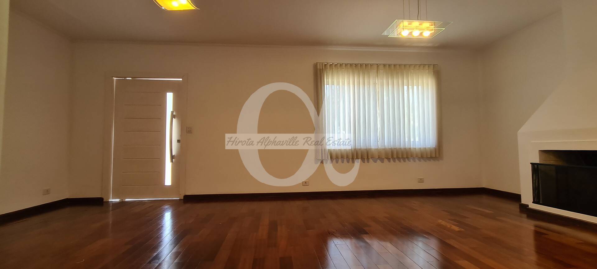 Casa para alugar com 2 quartos, 340m² - Foto 1