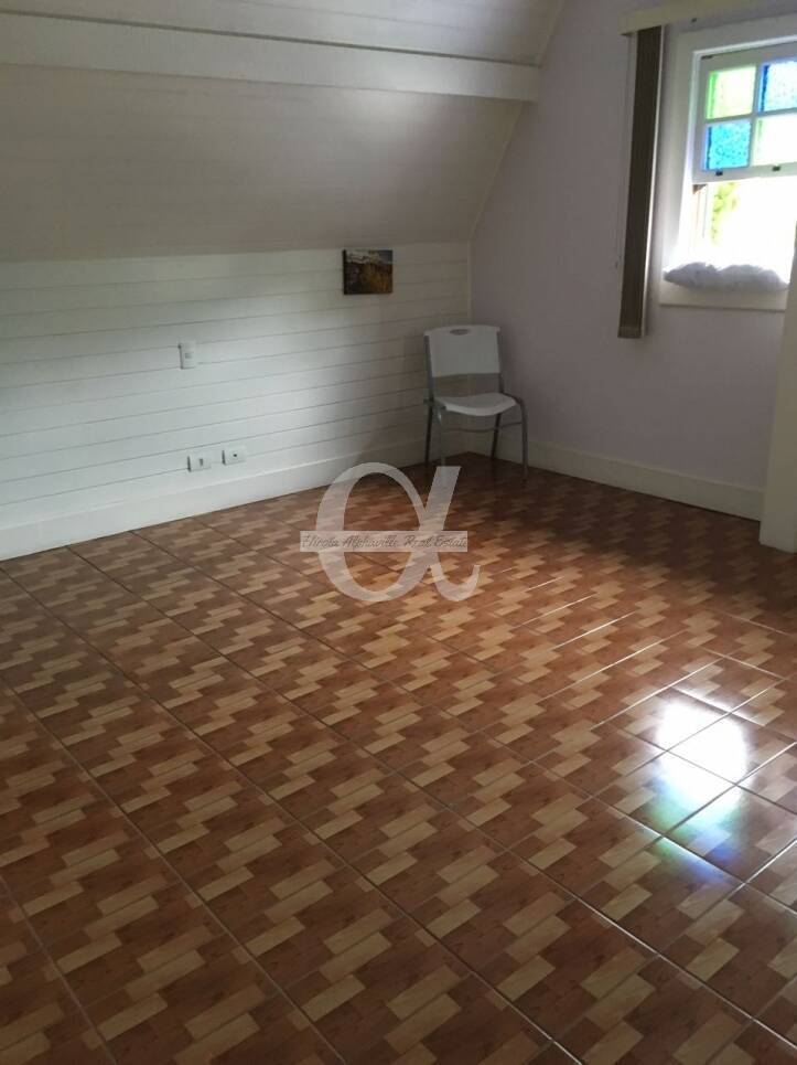 Casa à venda com 4 quartos, 380m² - Foto 18