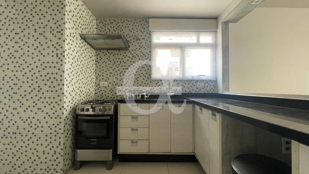 Apartamento para alugar com 2 quartos, 98m² - Foto 8