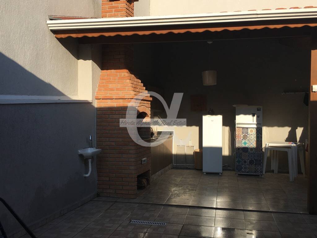 Casa à venda com 3 quartos, 240m² - Foto 5