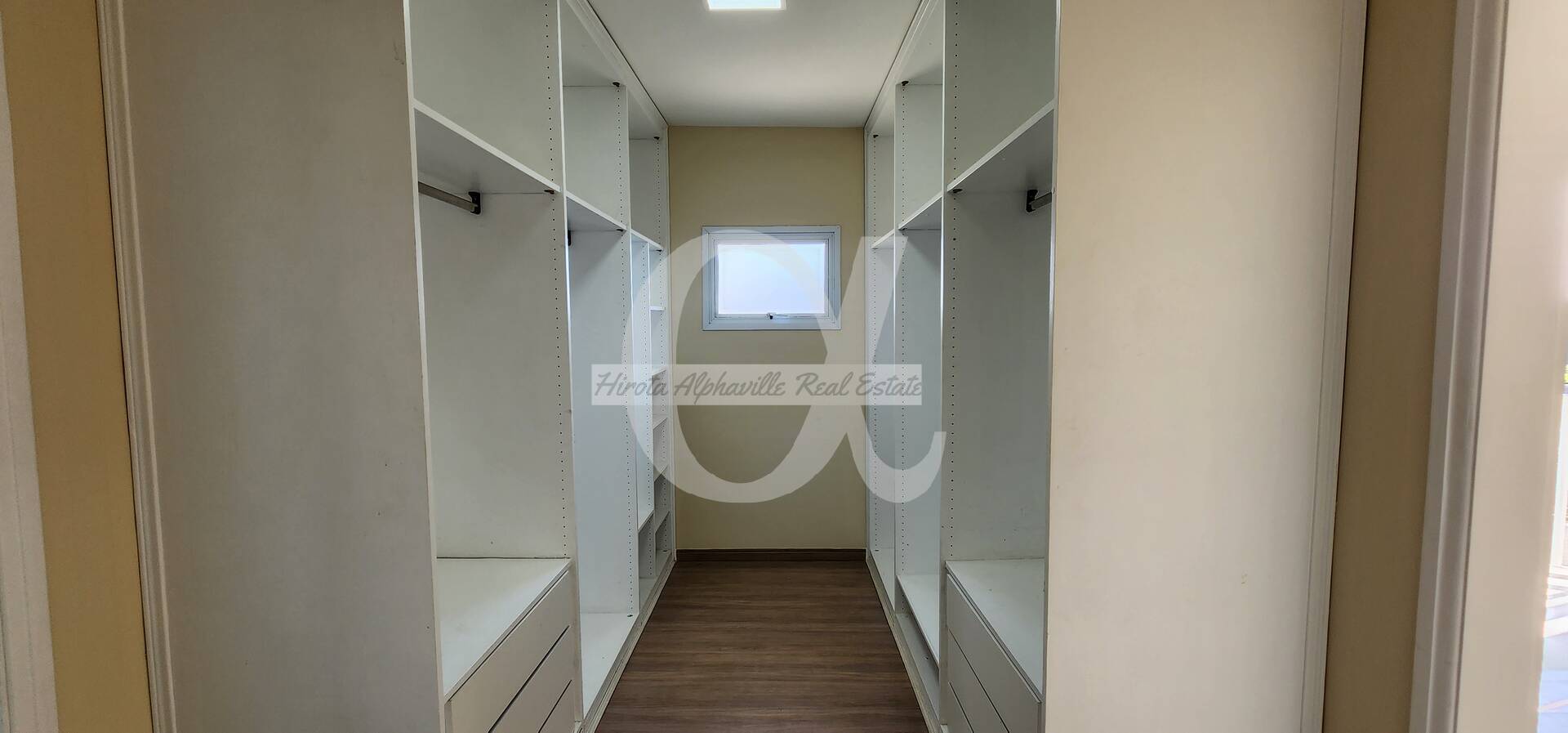 Casa à venda e aluguel com 2 quartos, 297m² - Foto 18